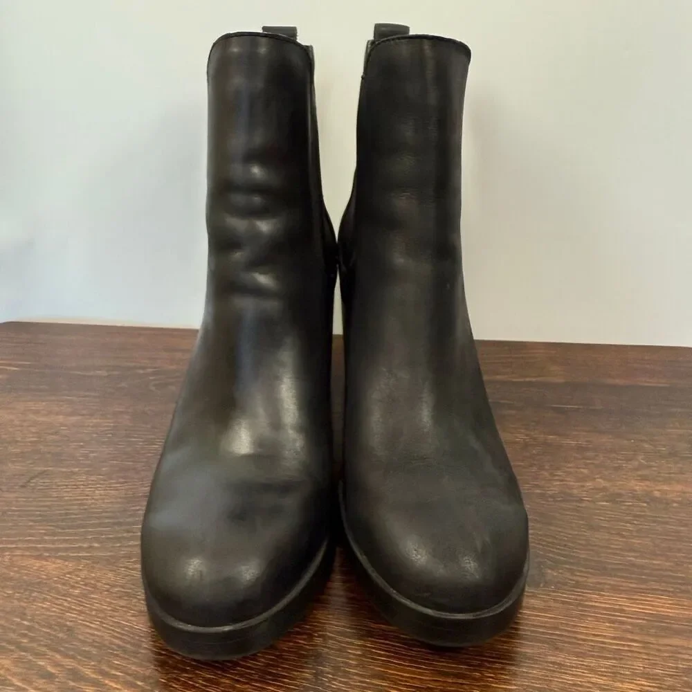 Crown Vintage Women’s after hours Chelsea black leather ankle chunky sole boot s